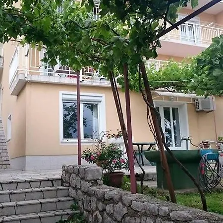 With A Parking Space - 11127 * Novi Vinodolski